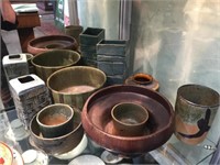 9PCE OF "YOUNG" POTTERY