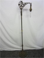 VINTAGE SOLID BRASS STAND LAMP