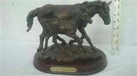 Western moments Next Generation horse statue