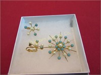 Jewelry: Earrings & Pin Set