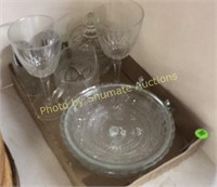 BOX LOT CLEAR GLASS W/SUGAR AND CREAMER