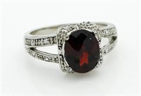 Gorgeous 2.50 ct Garnet Dinner Ring