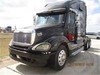 2003 Freightliner Columbia CL120ST