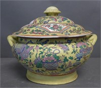 Chinese Porcelain Tureen with Cover