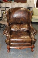 Hancock & Moore Leather Recliner ( a lot of wear)