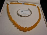 Strand of Yellow Jade Necklace with Sterling Silve