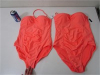 2 maillots de bain George NEUF taille 8