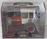 Ertl Farmall 806 w/Cab & MFWD, 50th Anni. Edition