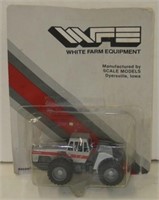 Scale Models White 4-270 4wd Tractor, 1/64