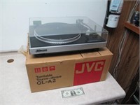 JVC QL-A2 Direct Drive Turntable Record Player in