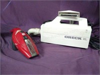 Oreck XL BB870-AW Type 3 Compact Vacuum Cleaner &