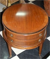 A CHERRY WOOD HEPPLEWHITE STYLE DRUM TABLE