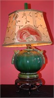 ART POTTERY BASE TABLE LAMP WITH EMBROIDERY SHADE
