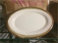 New 9.5" x 7" Oval Serving Plate