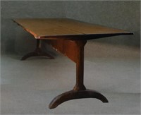 COUNTRY SHAKER STYLE TRESTLE TABLE