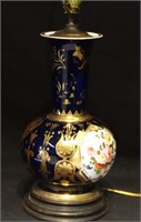 EARLY ENGLISH HAND PAINTED VASE LAMP
