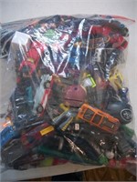 Large  Ziploc bag of Hot Wheels and misc cars