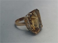 LARGE EMERALD CUT CITRINE IN 14K YELLOW GOLD RING