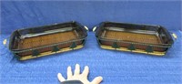 2 pyrex baking dishes with wire/basket holder