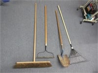 4 long tools (broom-rake-shovel-rake)