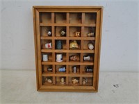 Small Wall Mount Thimble Display