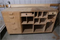WOOD WORKING BENCH W/ DRAWERS