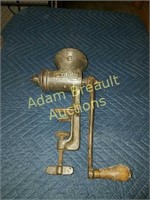 Vintage Universal number 3 meat grinder