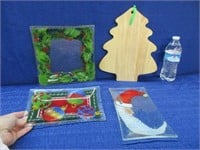 Christmas tree cutting board & 3 Christmas plates