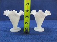 pair of 4inch tall white ruffled hobnail vases