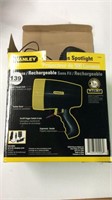 STANLETY RECHARGEABLE SPOTLIGHT