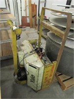 Yale Electric Pallet Truck