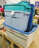 4 Previously Used Storage Totes With Lids Used