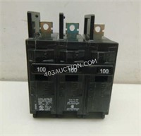 Lot of 4 Siemens BQ3B100 3-Pole Circuit Breakers