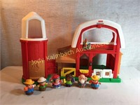 "Fisher-Price Little People" Toy Barn and People