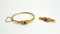 GOLD, AMETHYST & SEED PEARL BRACELET AND BROOCH