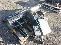 Lowe 750 Hydraulic Auger Attachment