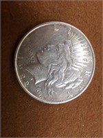 1922D PEACE SILVER DOLLAR