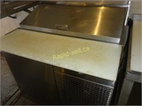 Refrigerated Sandwich Counter