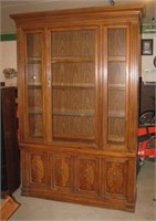 Hutch/china cabinet with single door, three glass