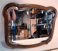 Ancien miroir biseauté cadre en bois