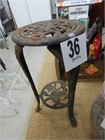 2PC CAST IRON PLANT STAND   25 X 12