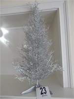 34" SILVER DECORATIVE TREE