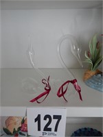 SET OF TWO GLASS SWANS
