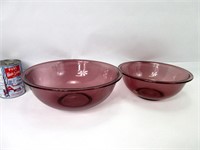 2 bols Pyrex bowls