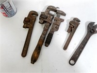 5 clés vintage wrenches
