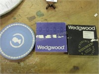 3 Wedgewood plates