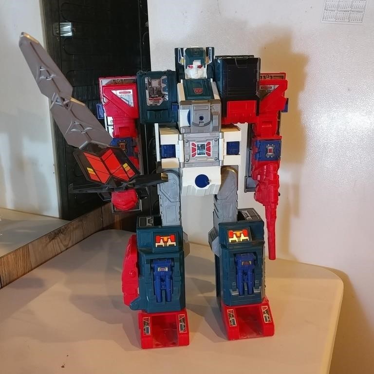 Transformers Toy and Collectibles Auction Round 3