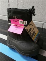 BRAND NEW Kamik youth size 8 snow boots