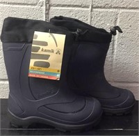 BRAND NEW Kamik Youth 12 Weather Proof boot