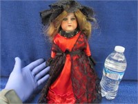 antique floradora am 16in doll (red-black dress)